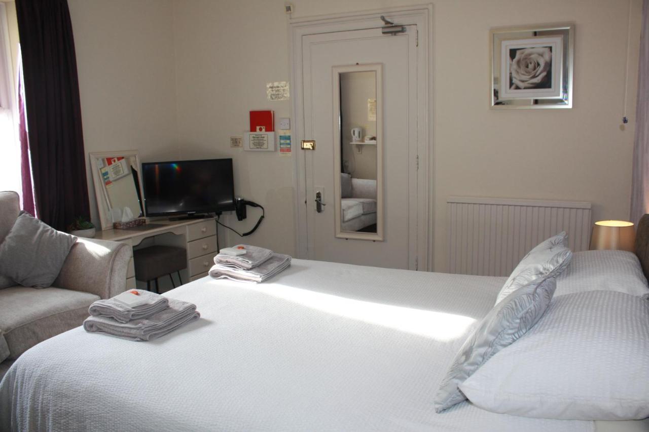 Harcourt Hotel Ilfracombe Bagian luar foto